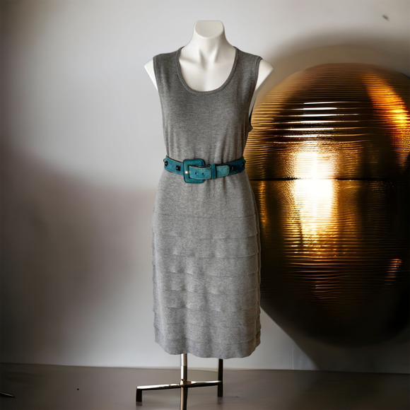 Calvin Klein Sleeveless Tiered Ruffle Trim Sweater Dress in Gray Size Large - Picture 1 of 11